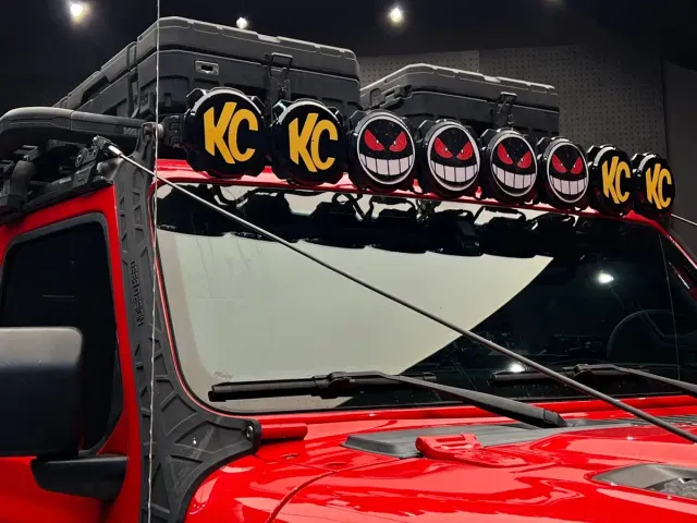 Jeep Gladiator 2022 3.6L Pioneer Edition — Фото автомобиля 3