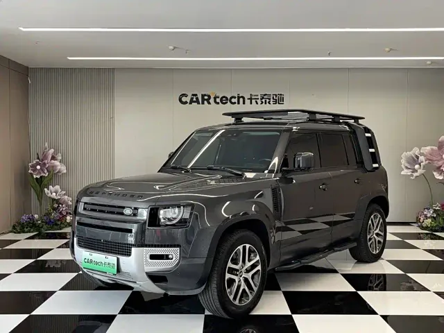 Фотография автомобиля — Land Rover Defender