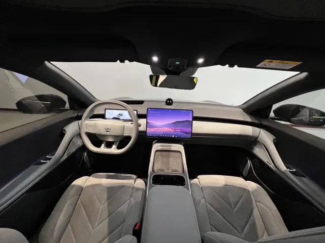 Nio ET5 Touring — Фото автомобиля 13