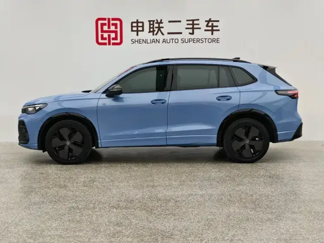 Volkswagen Tiguan L — Фото автомобиля 4