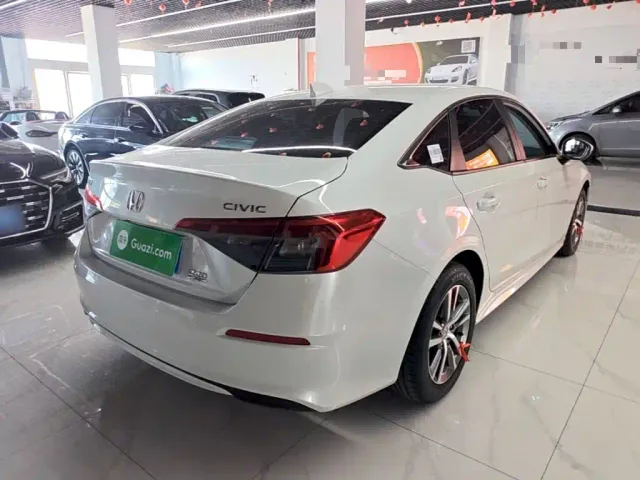 Honda Civic — Фото автомобиля 6