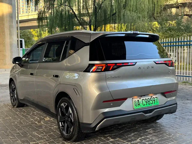 GAC Aion Y — Фото автомобиля 7