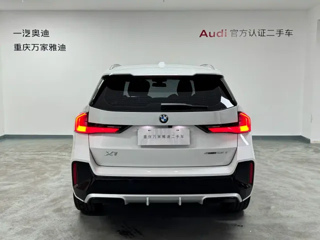 BMW X1 — Фото автомобиля 4