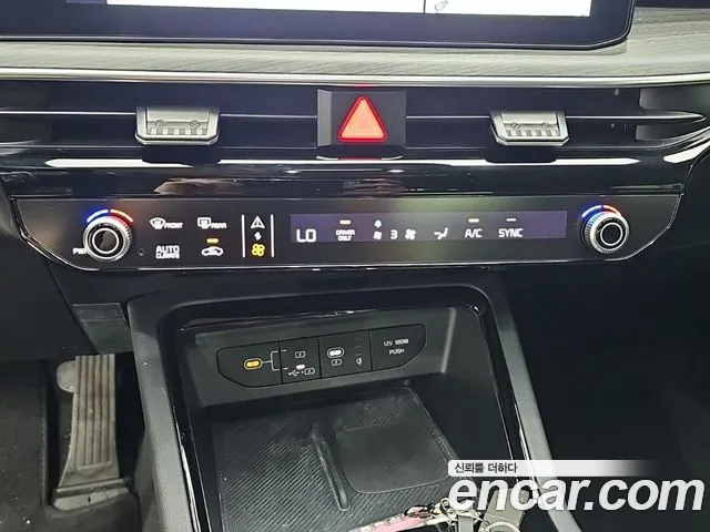 Kia K5 Generation 3 — Фото автомобиля 10