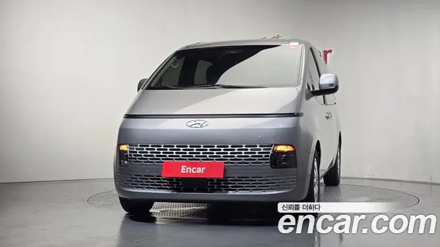 Hyundai Staria Staria Карго 5 мест — Фото автомобиля 3