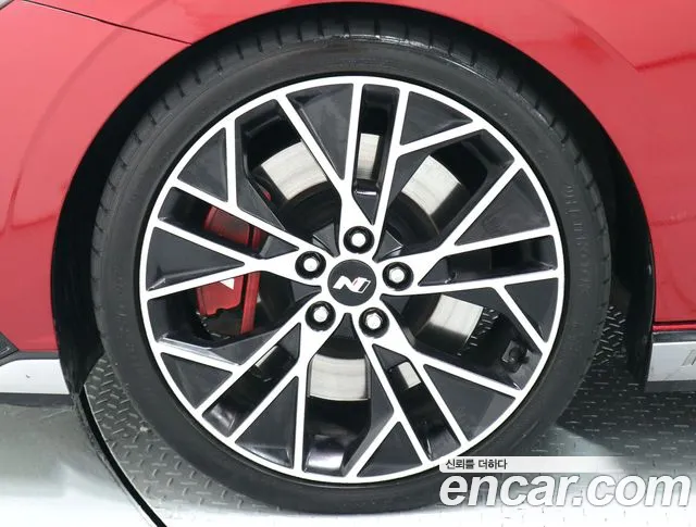 Hyundai AVANTE — Фото автомобиля 19