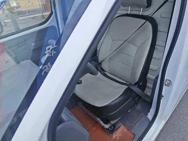Wuling Yangguang — Фото автомобиля 14