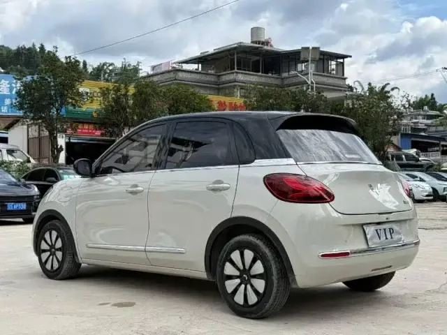 Wuling Bingo — Фото автомобиля 6