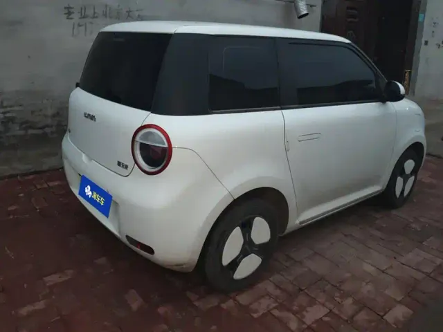 Changan Lumin — Фото автомобиля 3