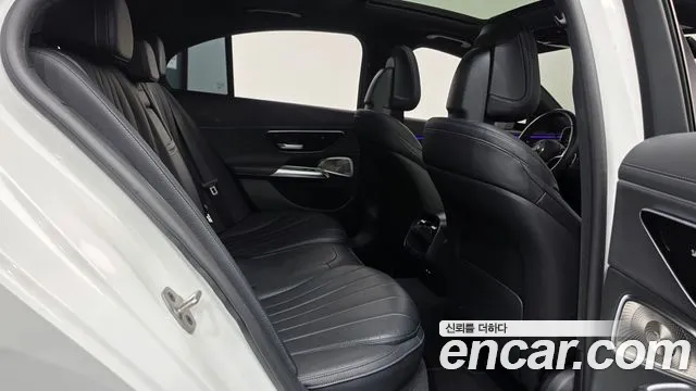 Mercedes-Benz E-Class W214 — Фото автомобиля 17