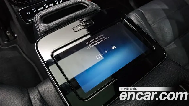 Mercedes-Benz GLS-Class — Фото автомобиля 26