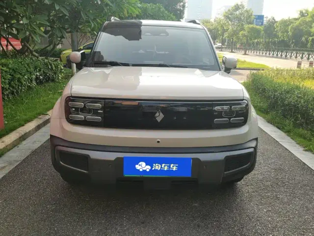 Baojun Yep Plus — Фото автомобиля 2