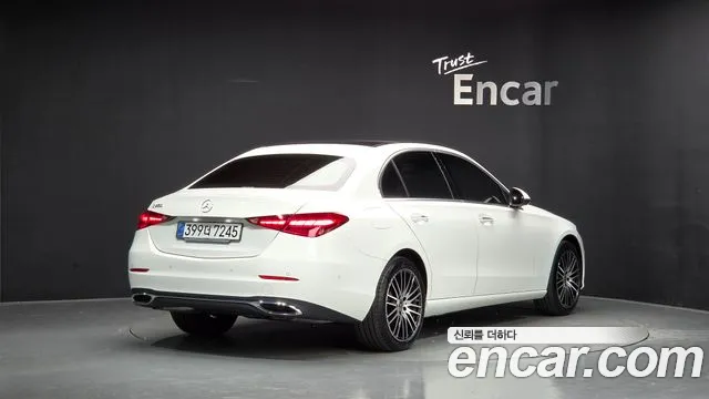 Mercedes-Benz C-Class W206 — Фото автомобиля 2