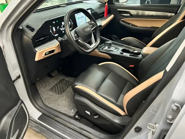 Geely Haoyue PRO — Фото автомобиля 12
