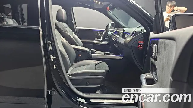 Mercedes-Benz GLB-Class — Фото автомобиля 23