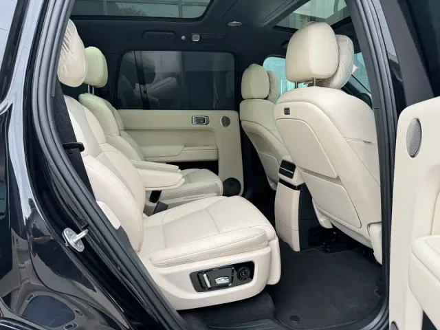 Li Auto L9 — Фото автомобиля 8