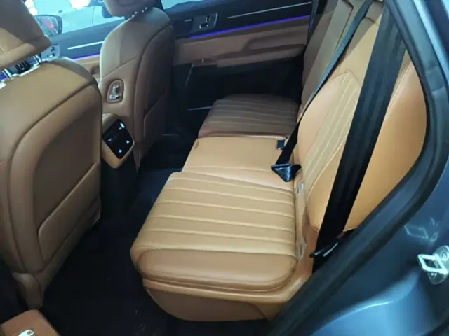 Jetour X70L — Фото автомобиля 16
