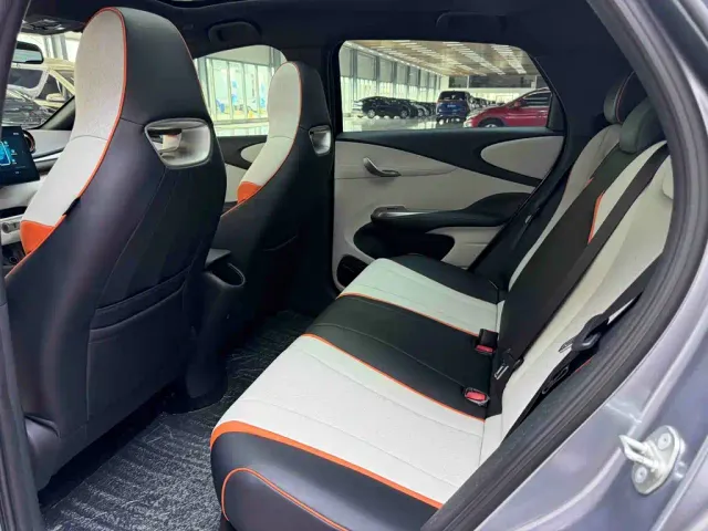 BYD Dolphin — Фото автомобиля 9