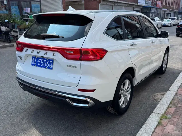 Haval M6 — Фото автомобиля 14