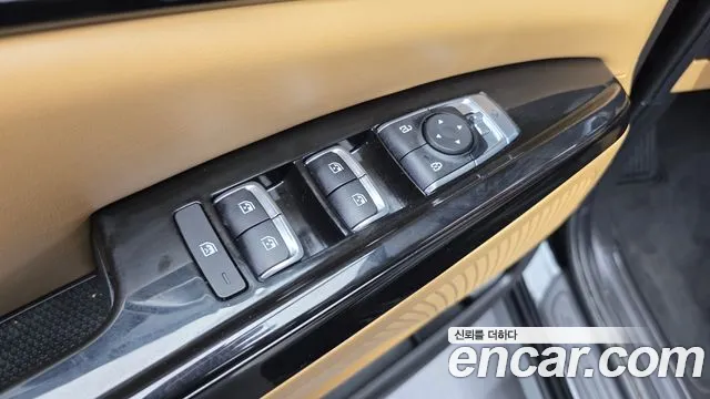 Kia Canival — Фото автомобиля 26