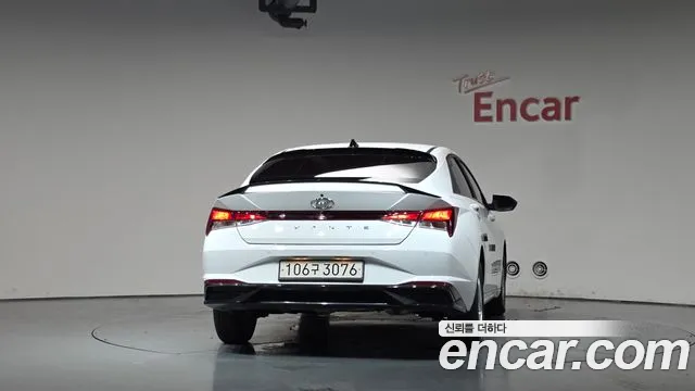 Hyundai AVANTE Avante (CN7) — Фото автомобиля 4