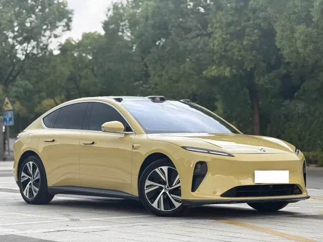 Nio ET5 — Фото автомобиля 5