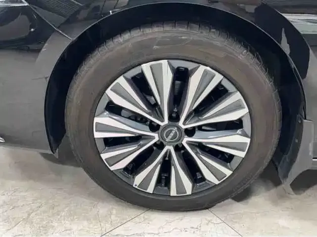 Nissan Teana — Фото автомобиля 24