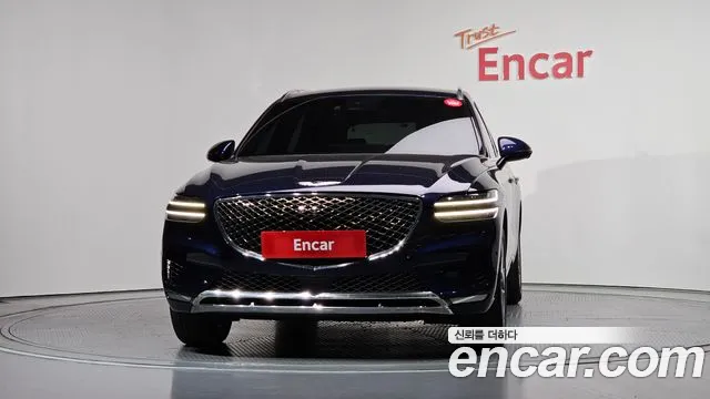 Genesis GV70 2.5T Бензин AWD — Фото автомобиля 3