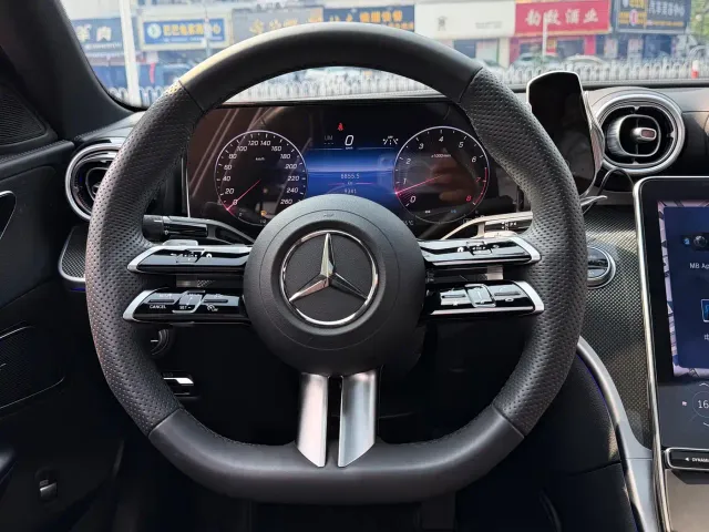 Mercedes-Benz C-Class — Фото автомобиля 9