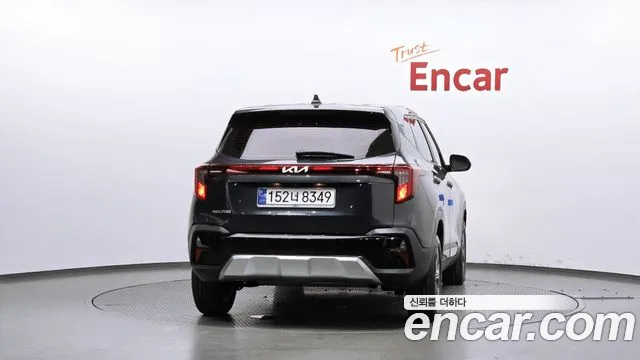 Kia Seltos New — Фото автомобиля 4