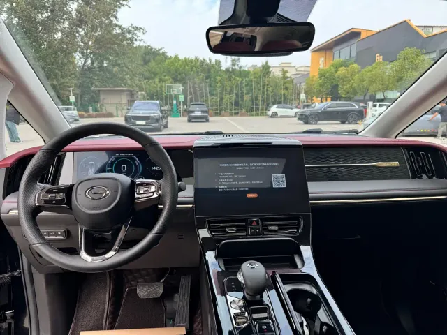GAC Trumpchi E9 — Фото автомобиля 20