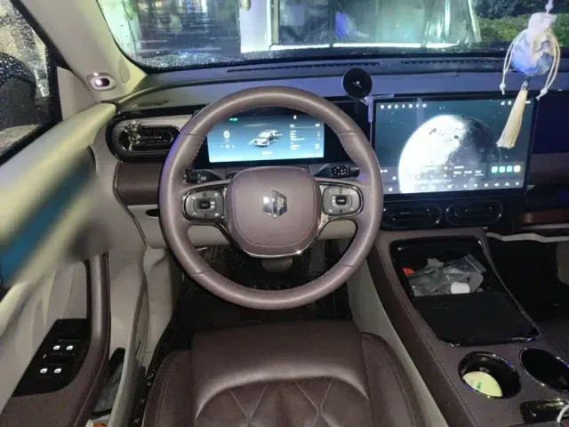 Leapmotor C11 — Фото автомобиля 2
