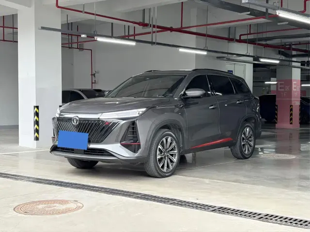 Фотография автомобиля — Changan CS75 Plus