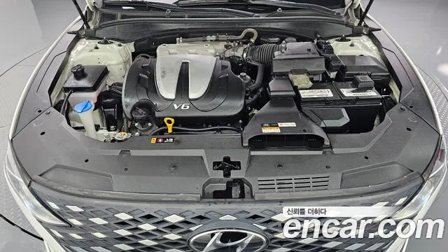 Hyundai Grandeur Новый Grandeur IG 3.0 LPi (Такси) — Фото автомобиля 6