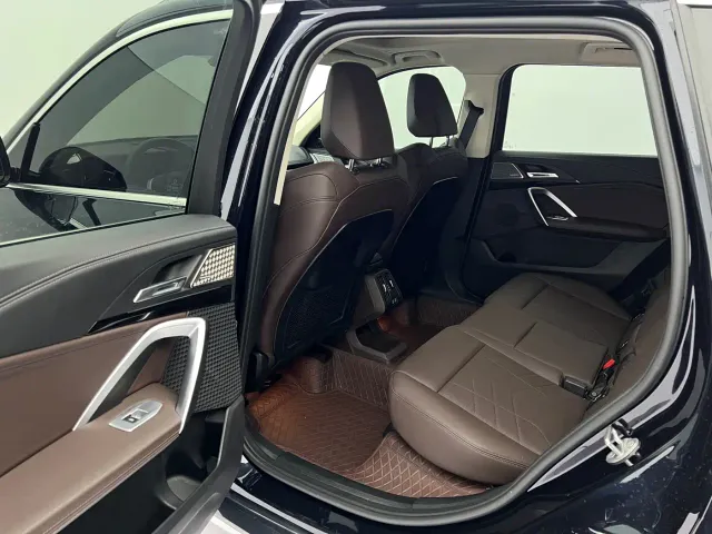 BMW X1 — Фото автомобиля 15