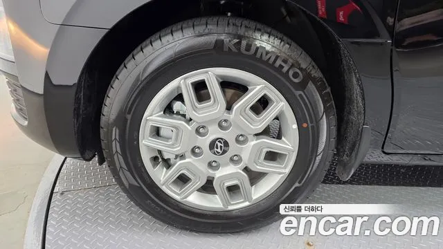 Hyundai Staria Новый Staria — Фото автомобиля 3