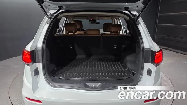 Renault Korea QM6 New — Фото автомобиля 26