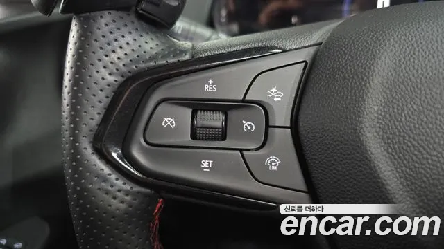 ChevroletGMDaewoo Trax Trax Кроссовер — Фото автомобиля 10