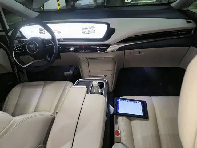 Buick Century — Фото автомобиля 12