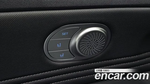 Hyundai Avante CN7 — Фото автомобиля 30