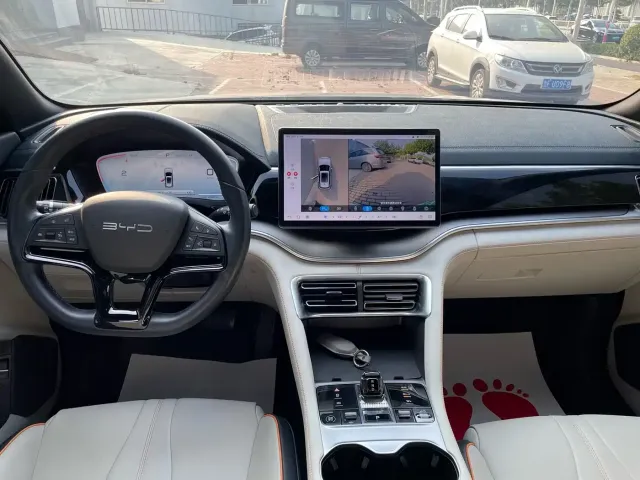 BYD Song PLUS PHEV 2023 Champion Edition DM-i 110KM Flagship — Фото автомобиля 10