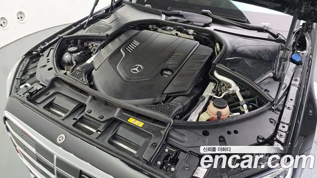 Mercedes-Benz S-Class W223 — Фото автомобиля 9