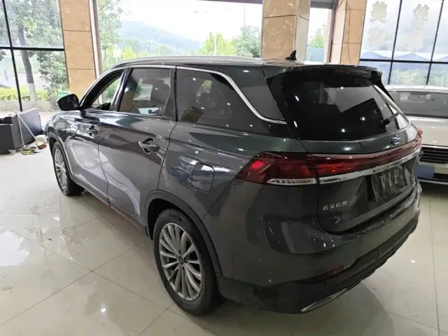 Changan X7 Plus — Фото автомобиля 22