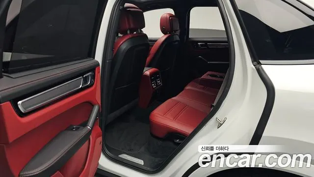 Porsche Cayenne PO536 — Фото автомобиля 26