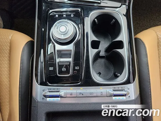 Kia Canival Carnival 4 поколение Дизель 9 мест Signature — Фото автомобиля 13