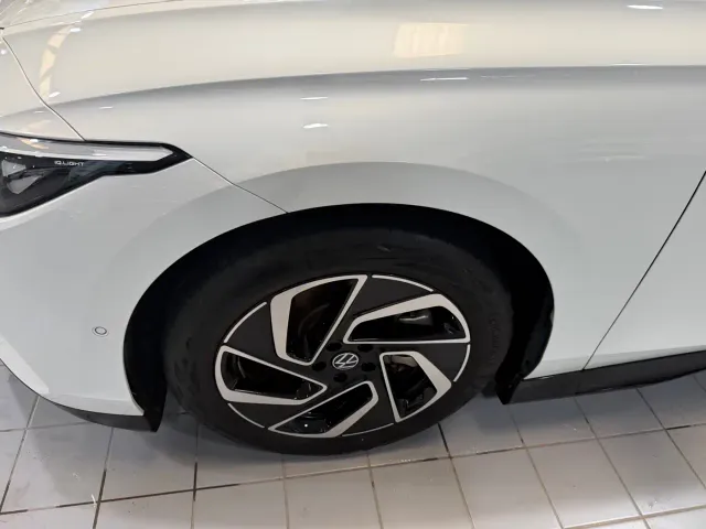 Volkswagen ID.7 Vizzion — Фото автомобиля 2