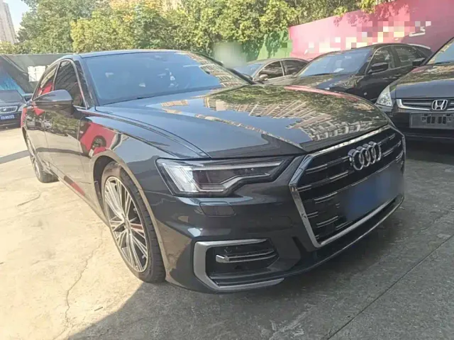 Audi A6L — Фото автомобиля 3