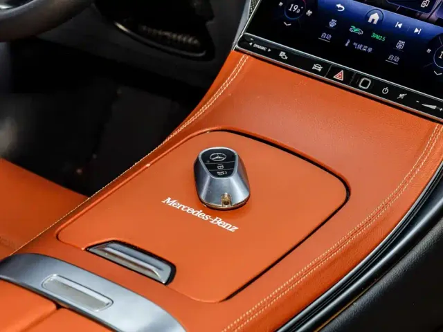 Mercedes-Benz GLC-Class — Фото автомобиля 30