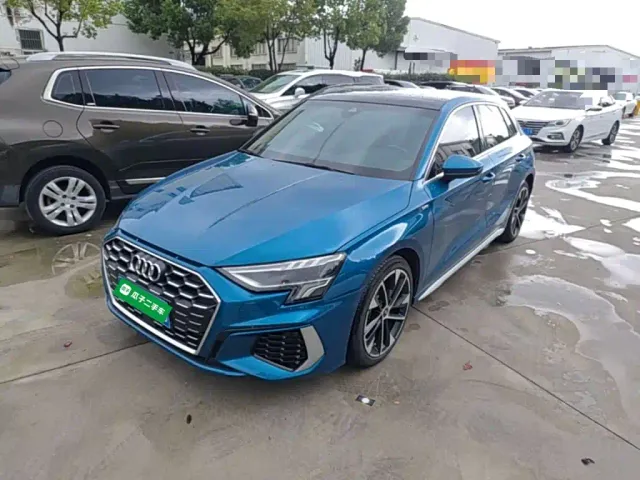 Фотография автомобиля — Audi A3