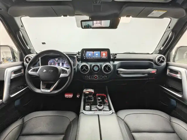BAIC BJ40 — Фото автомобиля 4
